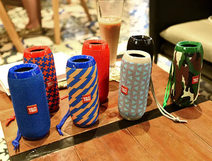 Waterproof Wireless Bluetooth Speaker with Mic (G117) Gadgeto